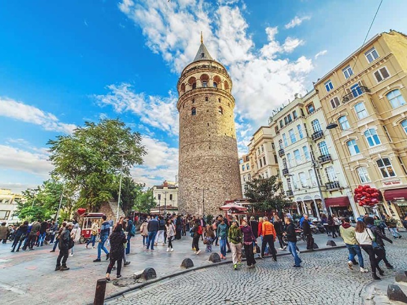 برج زیبای گالاتا