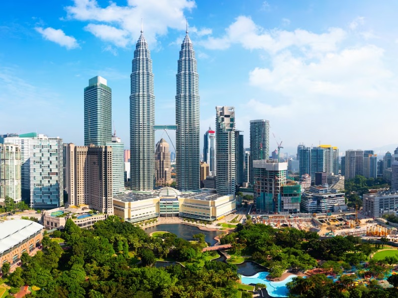 برج دوقلو مالزی