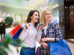 استانبول خرید کنیم یا وان؟