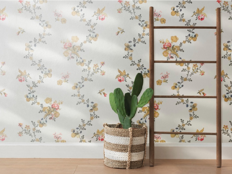 پوشاندن ترک دیوار با کاغذ دیواری