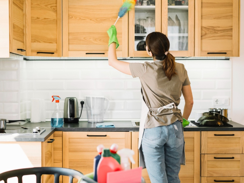 تمیز کردن خانه برای عید