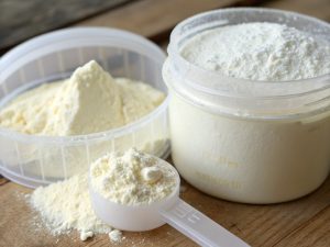 آیا پروتئین وی باعث جوش صورت می شود؟